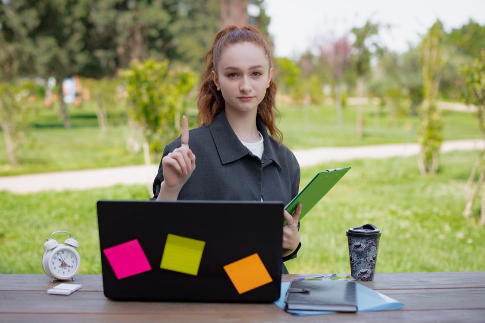 Because of free online courses on life skills, people all over the world can now improve their emotional intelligence