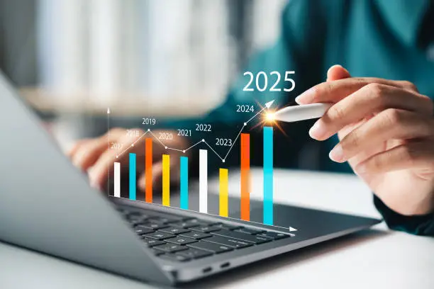 Thriving in the Digital Age: Key Skills for the Modern Workforce